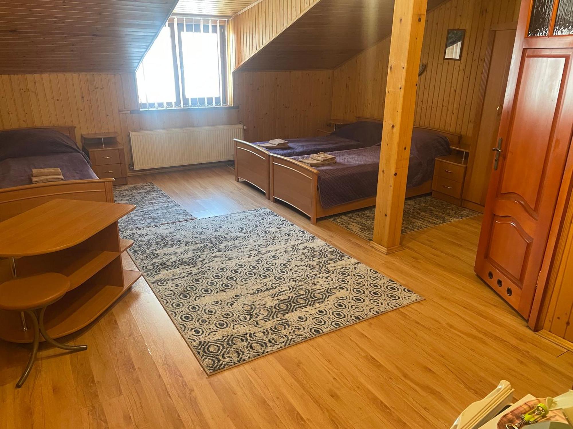 Краса Карпат Hotell Jaremtsje Eksteriør bilde