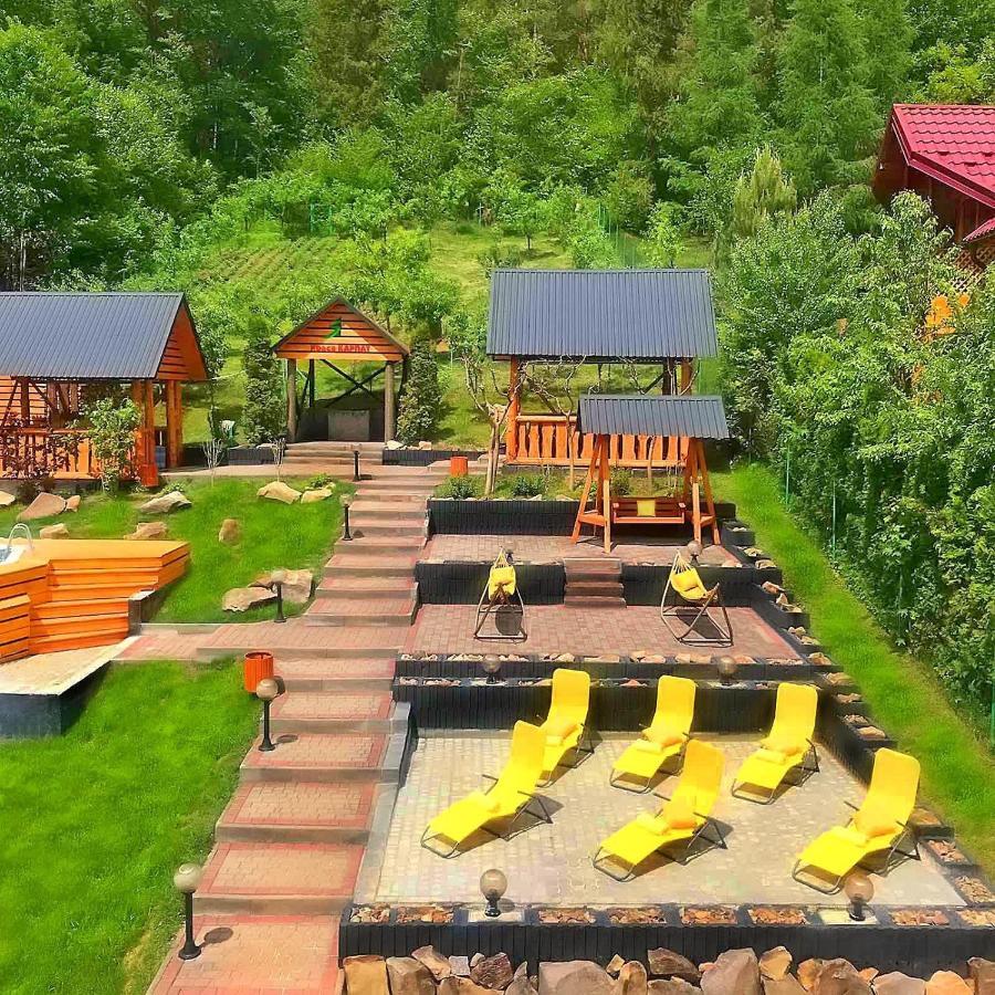 Краса Карпат Hotell Jaremtsje Eksteriør bilde